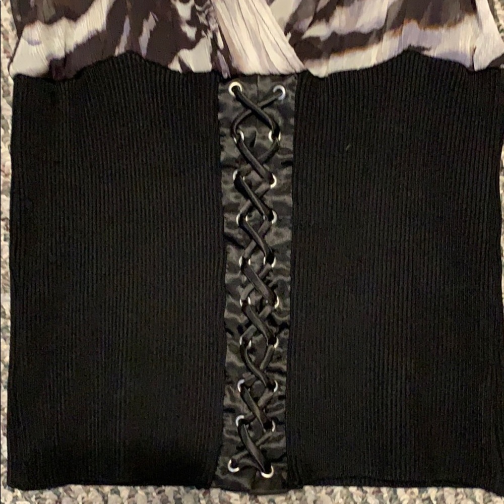 Cache top - Picture 2 of 5